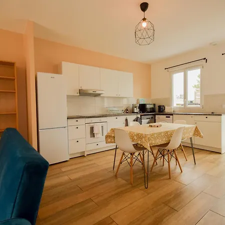 Le Cocon Bleu Daire Parentis-en-Born